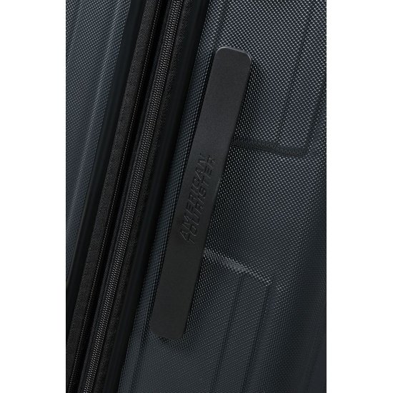 American Tourister куфар Tracklite 78 см - черен