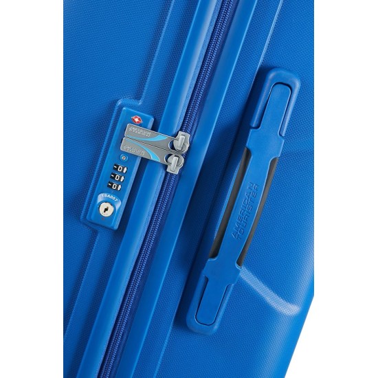 American Tourister куфар Skytracer 68 см - син