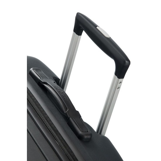 American Tourister куфар Skytracer 68 см - черен