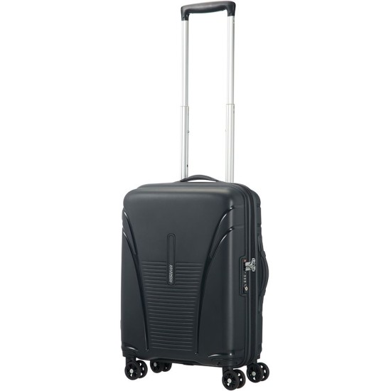 American Tourister куфар Skytracer 68 см - черен