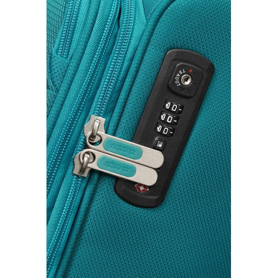 American Tourister куфар Airbeat 68 см - светло син