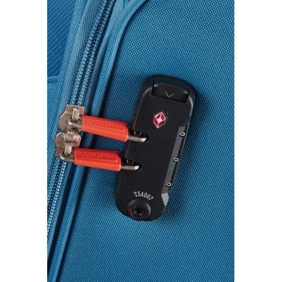 American Tourister Куфар Holiday Heat 67 см - син American Tourister Куфар Holiday Heat 67 см - син