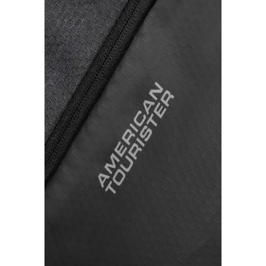American Tourister сак Road Quest 79 см - черен American Tourister сак Road Quest 79 см - черен